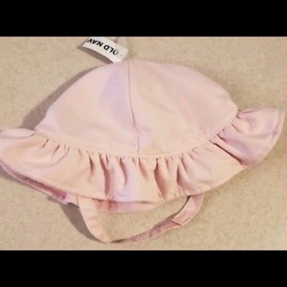 Old Navy reversible sun